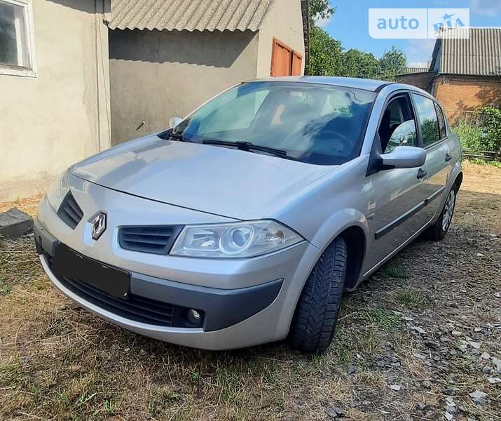 Седан Renault Megane 2008 в Казатине