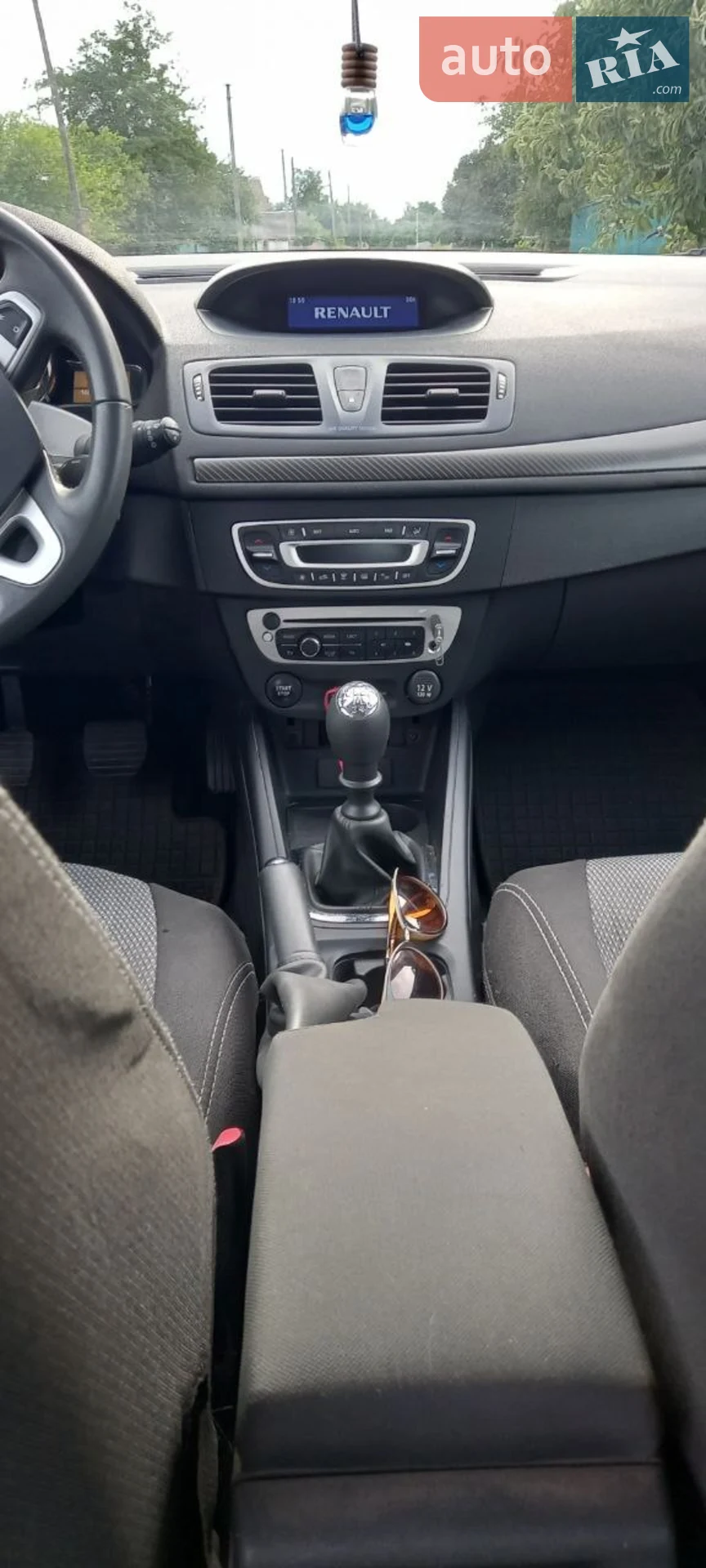 2012 Renault Megane - мініатюра 12