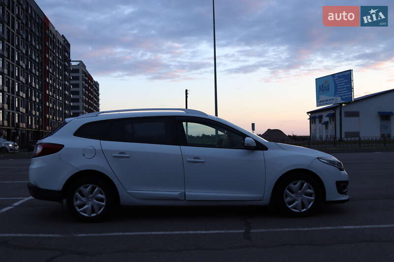 Универсал Renault Megane 2014 в Киеве