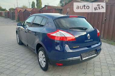 Хэтчбек Renault Megane 2011 в Ровно