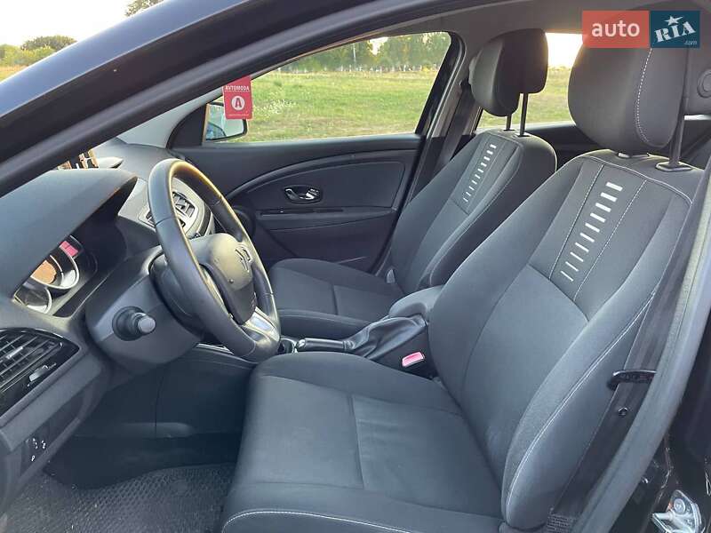 Универсал Renault Megane 2011 в Сумах фото 10 Универсал Renault Megane 2011 в Сумах