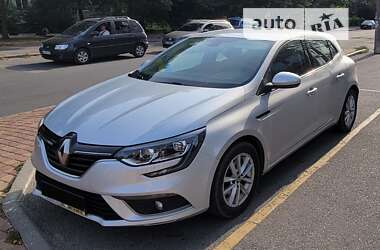 Хэтчбек Renault Megane 2016 в Житомире