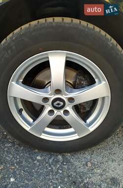 Универсал Renault Megane 2011 в 
