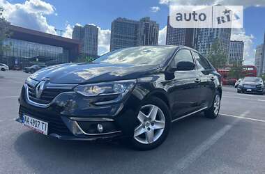 Седан Renault Megane 2017 в Киеве