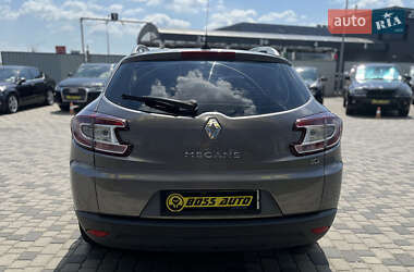 Универсал Renault Megane 2011 в 