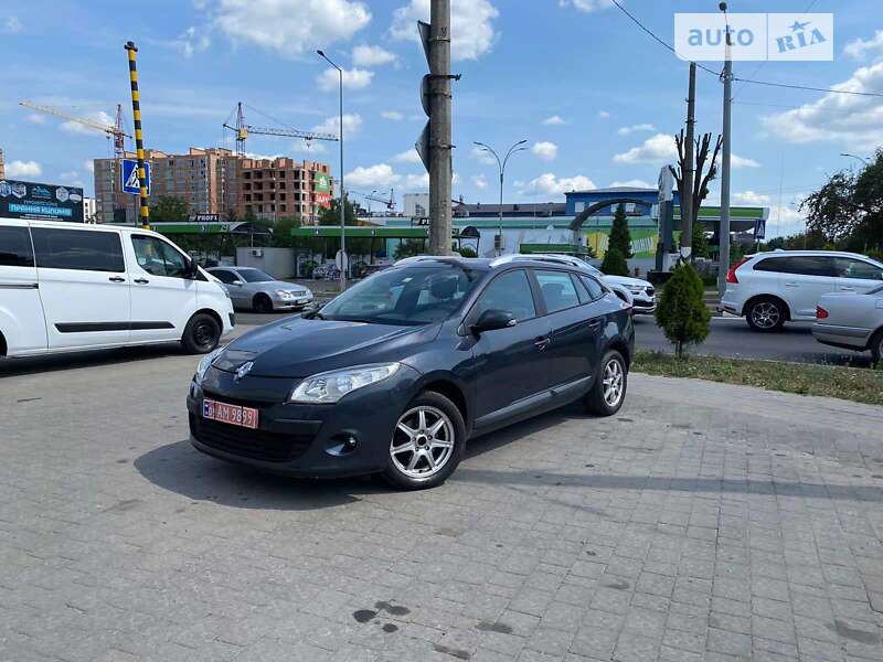 Універсал Renault Megane 2010 в Івано-Франківську