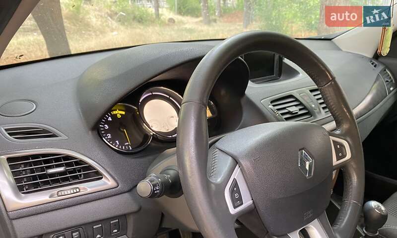 Універсал Renault Megane 2012 в Кривому Розі