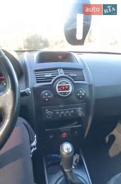 Универсал Renault Megane 2005 в 