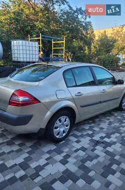 Седан Renault Megane 2007 в Гадяче