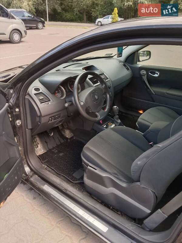 Хетчбек Renault Megane 2004 в Сумах