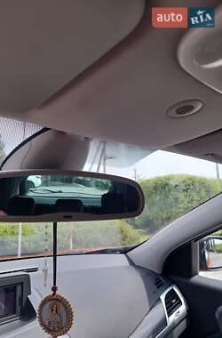 Универсал Renault Megane 2010 в 
