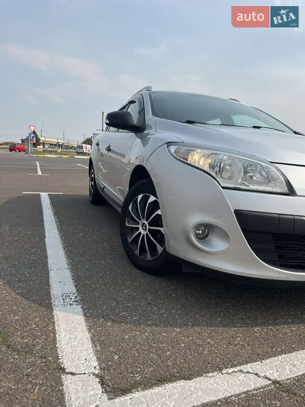 Універсал Renault Megane 2011 в Одесі