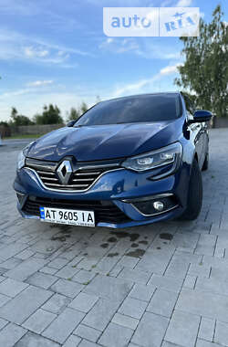 Хэтчбек Renault Megane 2016 в Калуше