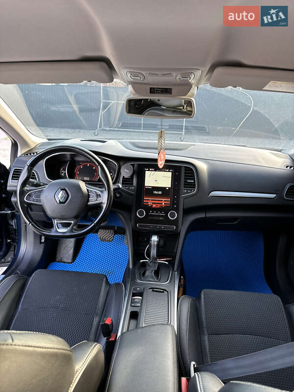 Хэтчбек Renault Megane 2016 в Калуше