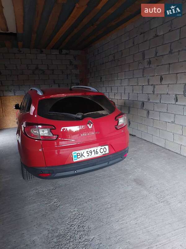 Універсал Renault Megane 2011 в Сарнах