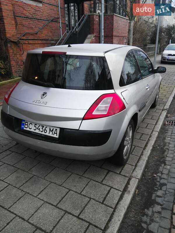 Хэтчбек Renault Megane 2005 в Остер