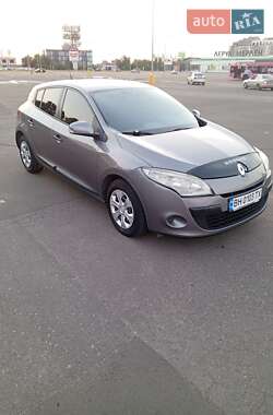 Хэтчбек Renault Megane 2008 в 