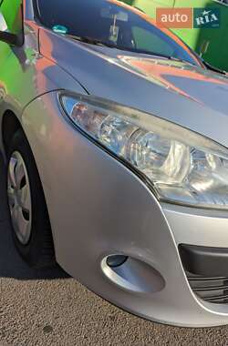 Универсал Renault Megane 2010 в 