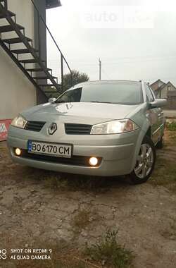 Хэтчбек Renault Megane 2003 в Почаеве