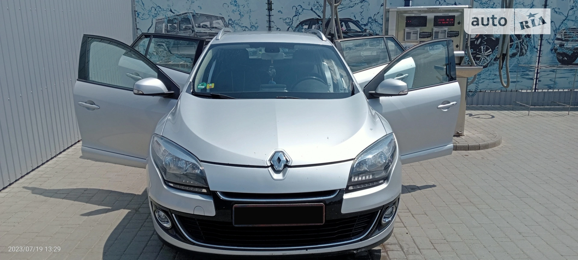 2013 Renault Megane - мініатюра 25
