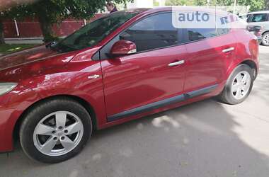 Хетчбек Renault Megane 2010 в Сумах