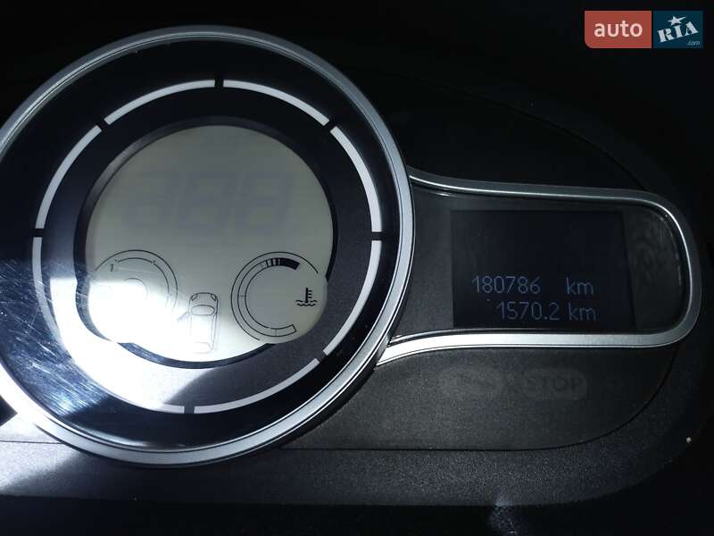 Хетчбек Renault Megane 2010 в Сумах