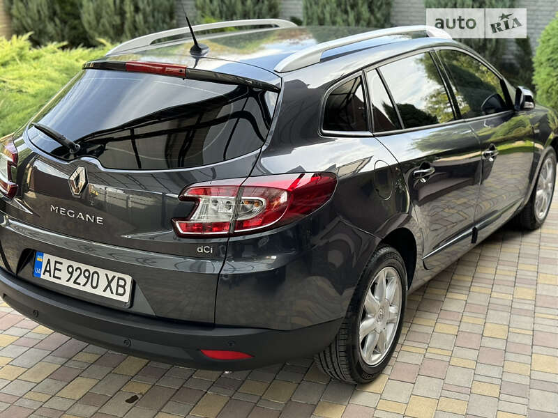 Хетчбек Renault Megane 2012 в Дніпрі