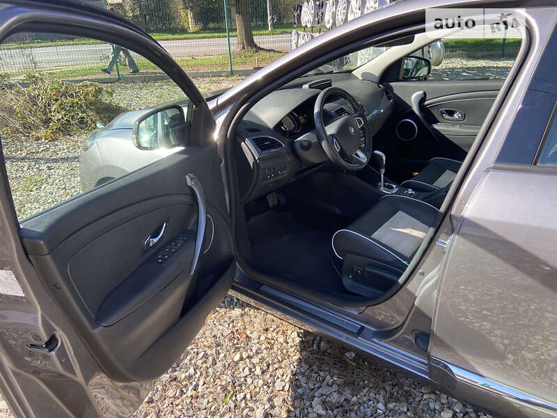 Хэтчбек Renault Megane 2012 в Коломые фото 8 Хэтчбек Renault Megane 2012 в Коломые