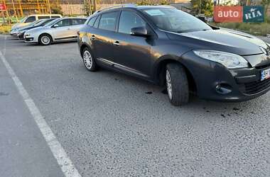 Универсал Renault Megane 2010 в 