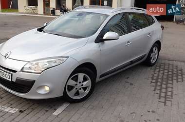 Универсал Renault Megane 2011 в 