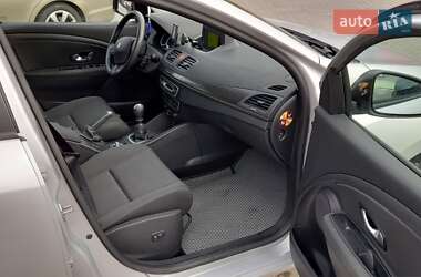 Универсал Renault Megane 2011 в 