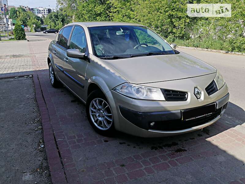 Седан Renault Megane 2006 в Ивано-Франковске