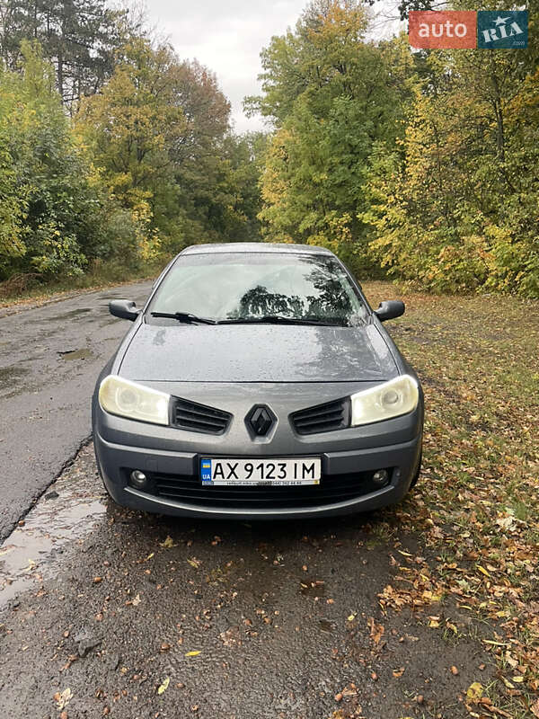 Седан Renault Megane 2007 в Люботине