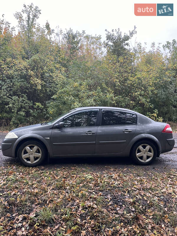 Седан Renault Megane 2007 в Люботине