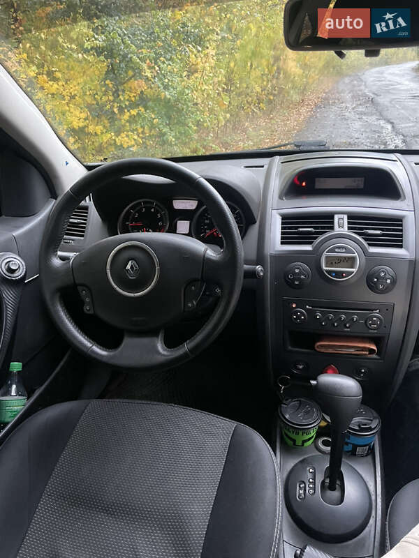 Седан Renault Megane 2007 в Люботине