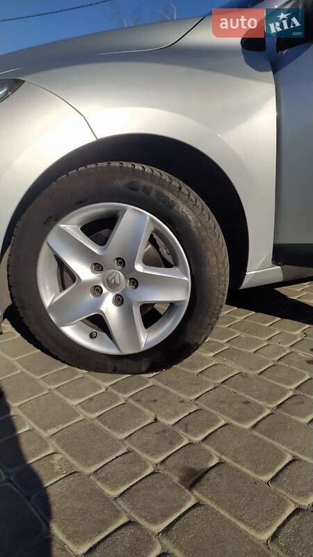 Хетчбек Renault Megane 2014 в Шептицькому