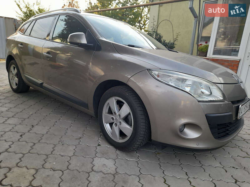 Универсал Renault Megane 2010 в Ахтырке фото 11 Универсал Renault Megane 2010 в Ахтырке