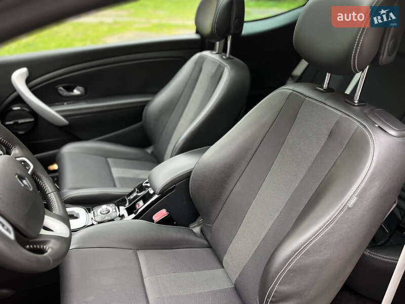 Купе Renault Megane 2011 в Чернівцях