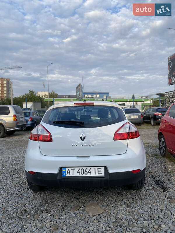 Хэтчбек Renault Megane 2010 в Ивано-Франковске
