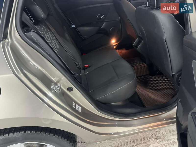 Універсал Renault Megane 2012 в Тернополі