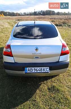Седан Renault Megane 2004 в 