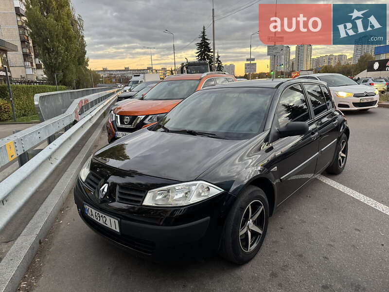 Хэтчбек Renault Megane 2004 в Киеве