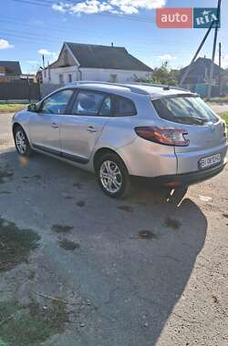 Универсал Renault Megane 2011 в Миргороде