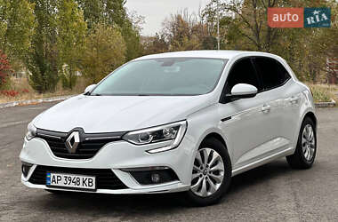 Хетчбек Renault Megane 2016 в Дніпрі