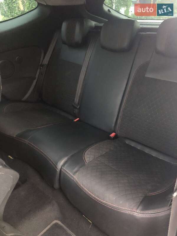 Купе Renault Megane 2011 в Умани фото 12 Купе Renault Megane 2011 в Умани