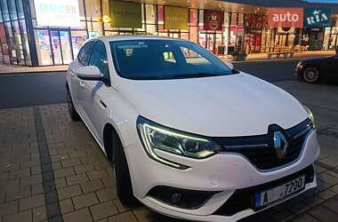 Хэтчбек Renault Megane 2016 в Полтаве