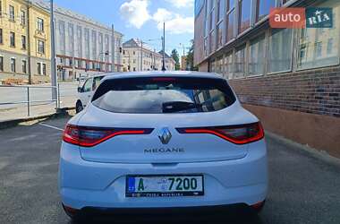 Хэтчбек Renault Megane 2016 в Полтаве