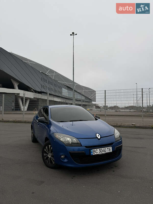 Хэтчбек Renault Megane 2012 в Львове