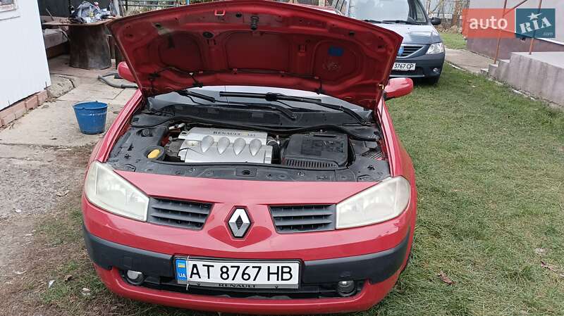 Седан Renault Megane 2003 в Отинії фото 22 Седан Renault Megane 2003 в Отинії