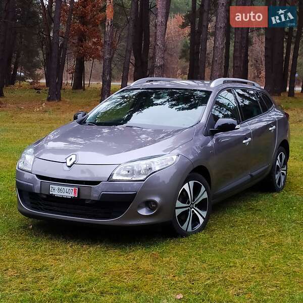 Універсал Renault Megane 2011 в Смизі